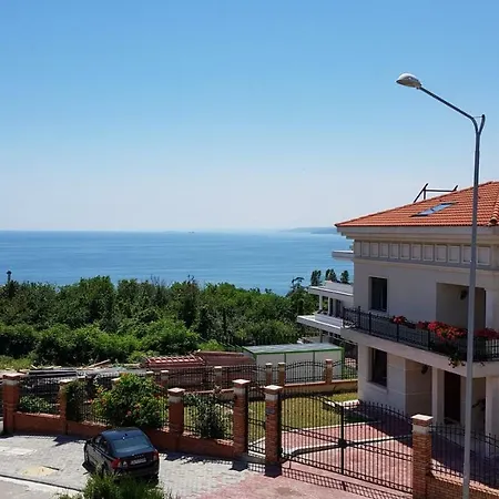 евксиноград, ул. христо динев 5 Apartamento